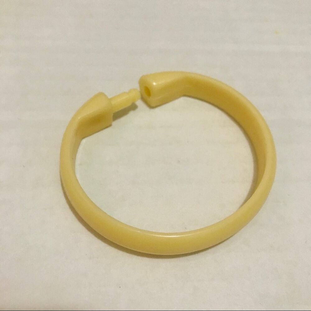 Cream Shower Curtain Rings - Picture 3 of 3